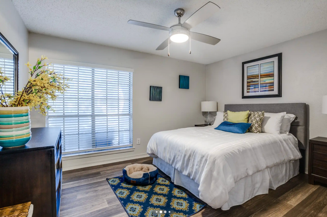 Woodmeadow Pkwy & Ferguson Rd #202