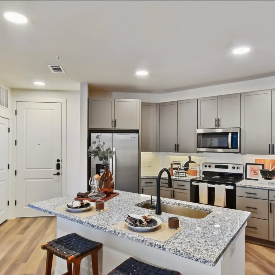 Thinking About Relocating to Fort Worth? Here’s an Apartment Community You Should See