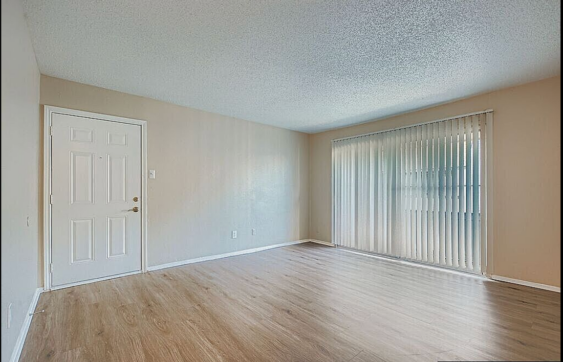 Discover Carrollton’s Hidden Gem Apartments Near Dining & Parks