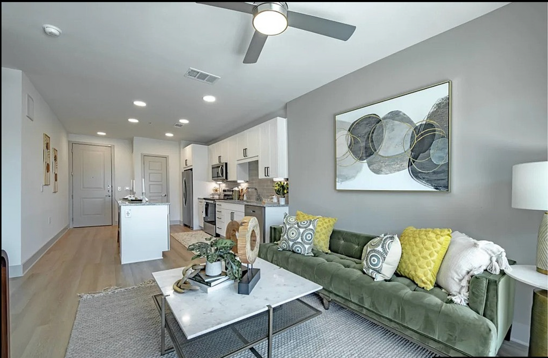 Firewheel Pkwy & Horseshoe Dr #2320 - Garland High Rise - 100% off rent for 2.5 month(s) on a 12 mo lease
